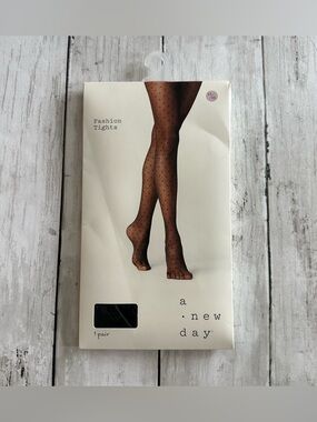 NEW WITH TAGS A NEW DAY SWISS DOT POLKA DOT BLACK TIGHTS PLUS SIZE 1X 2X